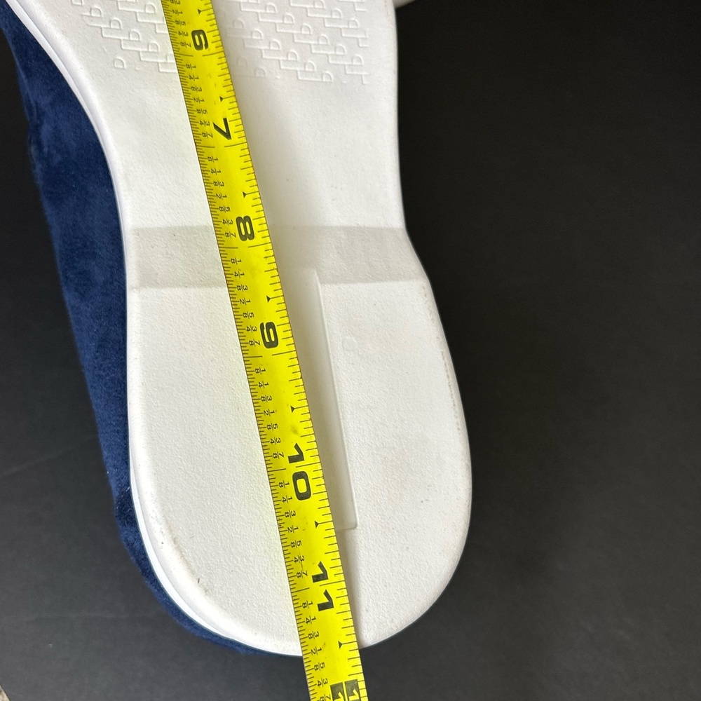Men's Classic Blue Loafers - Picture 7 of 7